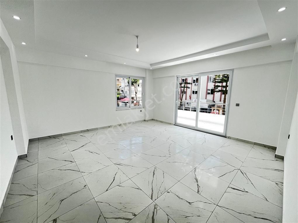 Alanya Saray Mahallesinde Satılık 3+1 Ayrı Mutfak Daire - Görsel 3