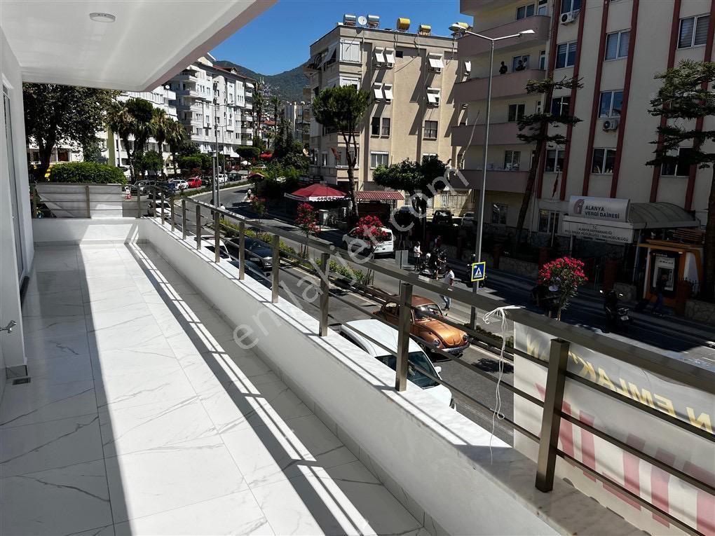 Alanya Saray Mahallesinde Satılık 3+1 Ayrı Mutfak Daire - Görsel 8