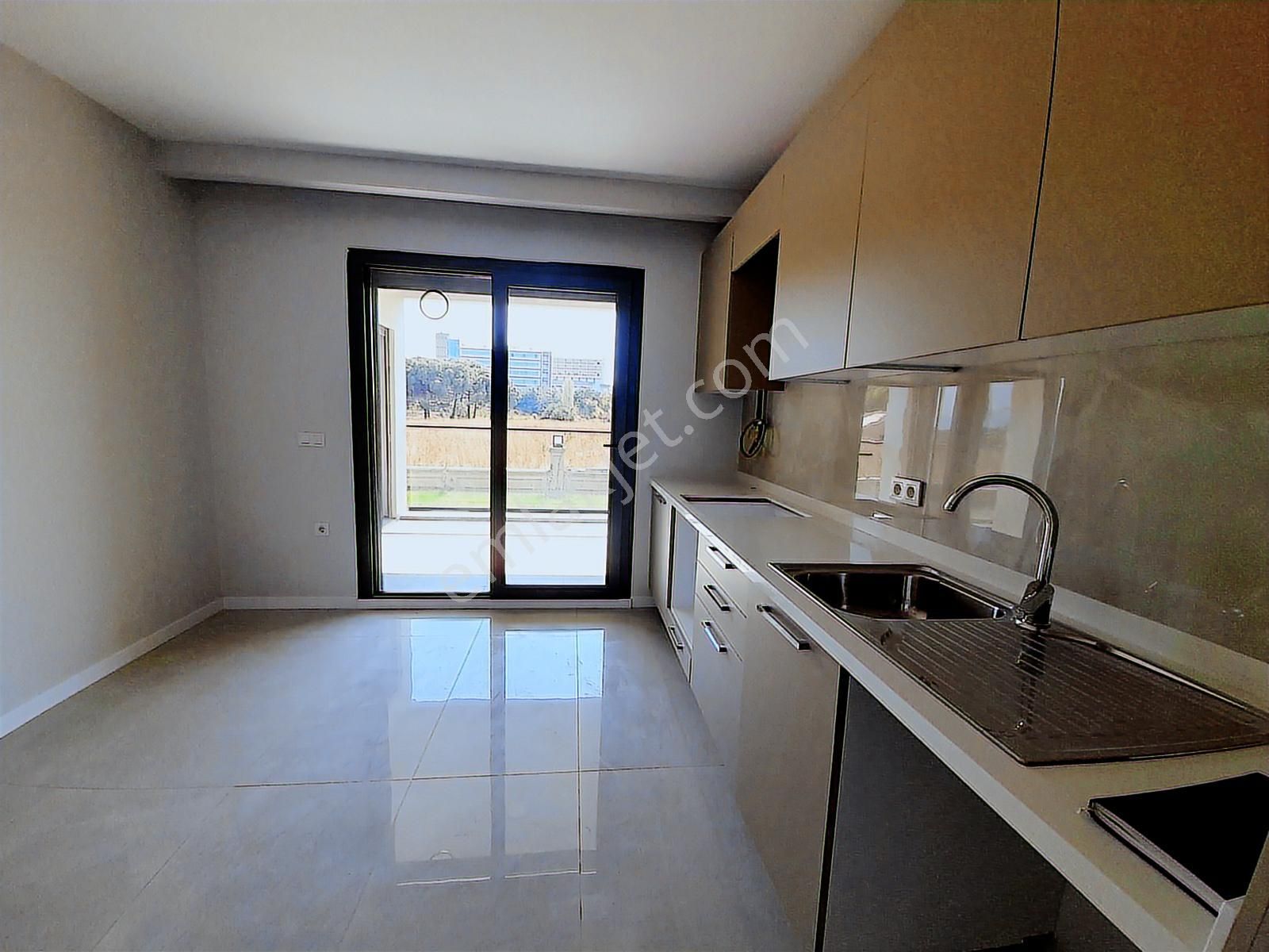 Rw Nefes'ten Bahçelievler'de Havuzlu Sitede Ultra Lüks 3+1 Daire - Görsel 25