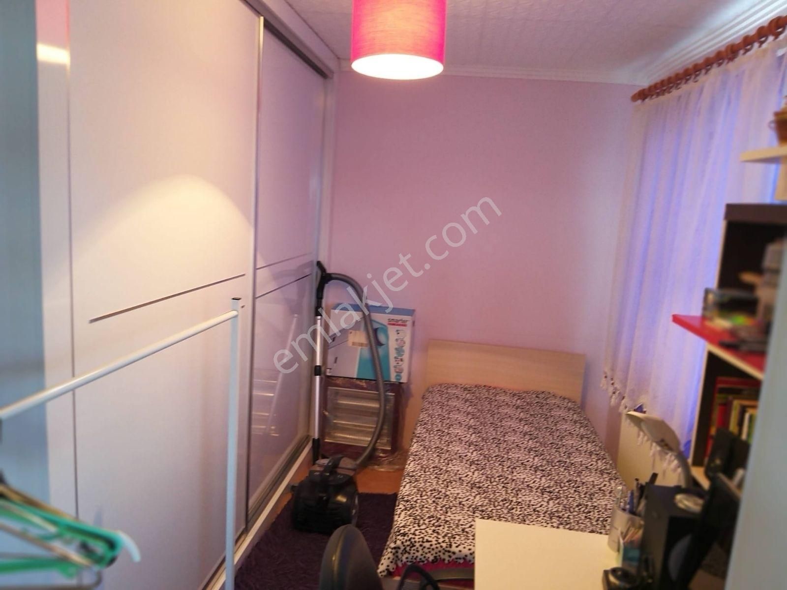 Buket Emlaktan Satılık 4+1 Masrafsız Dubleks Dogalgazlı Teraslı - Görsel 12