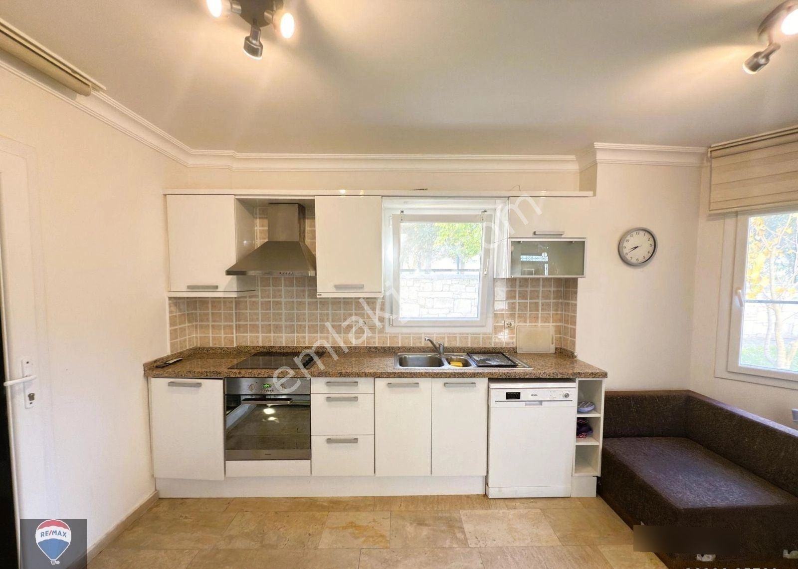 Kuşadası Gardenıa Villlarında Satılık 3+1 Villa - Görsel 18