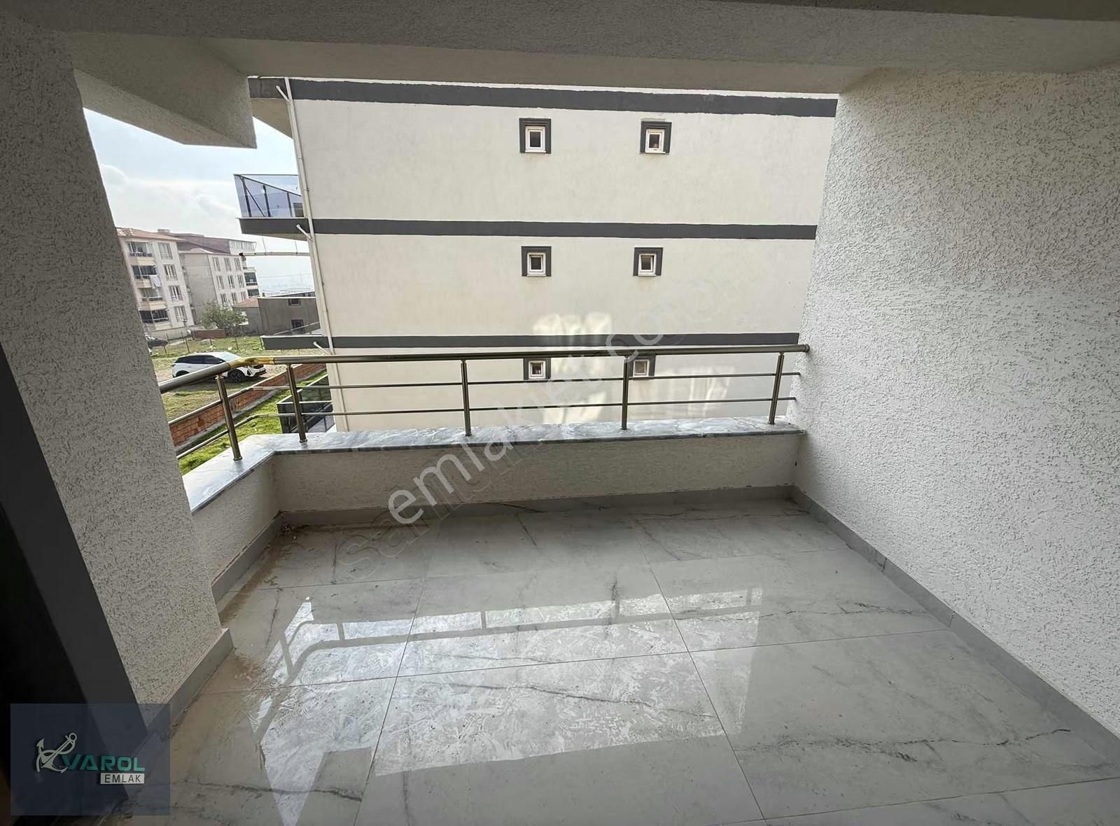 Çamlık Mevki 2+1 Kapalı Mutfak Doğalgazlı Geniş Ferah Daire - Görsel 26