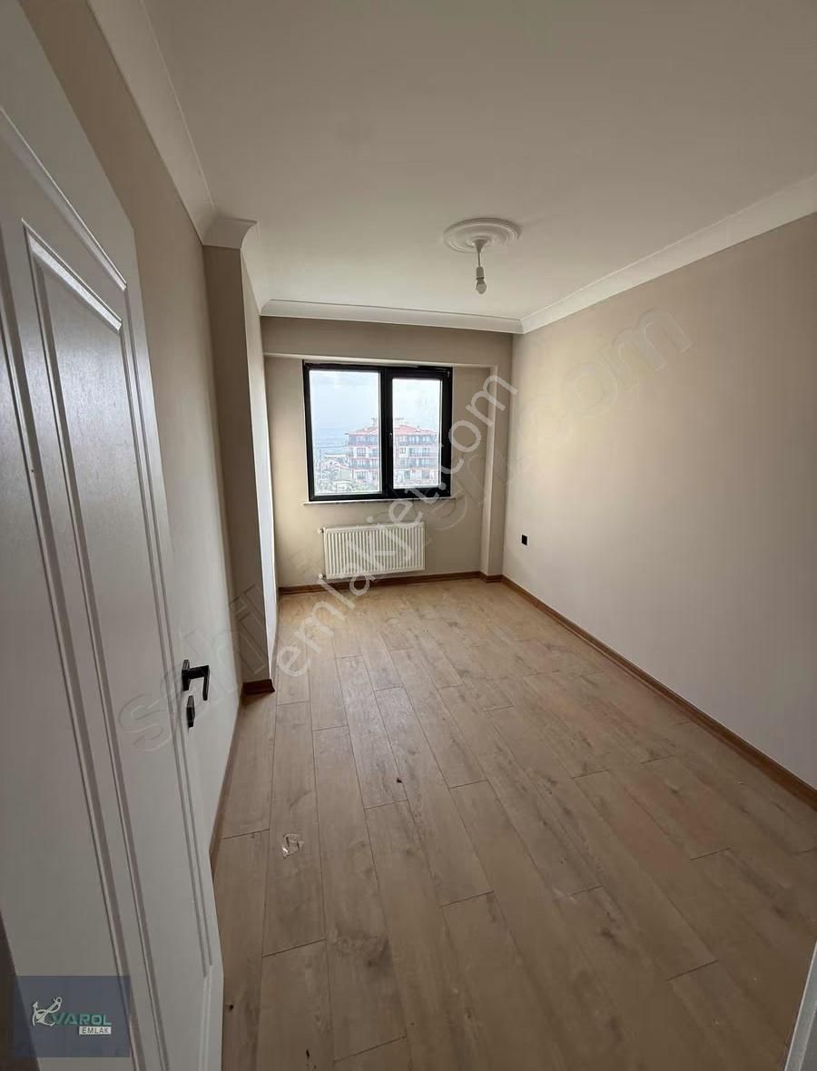 Çamlık Mevki 2+1 Kapalı Mutfak Doğalgazlı Geniş Ferah Daire - Görsel 6