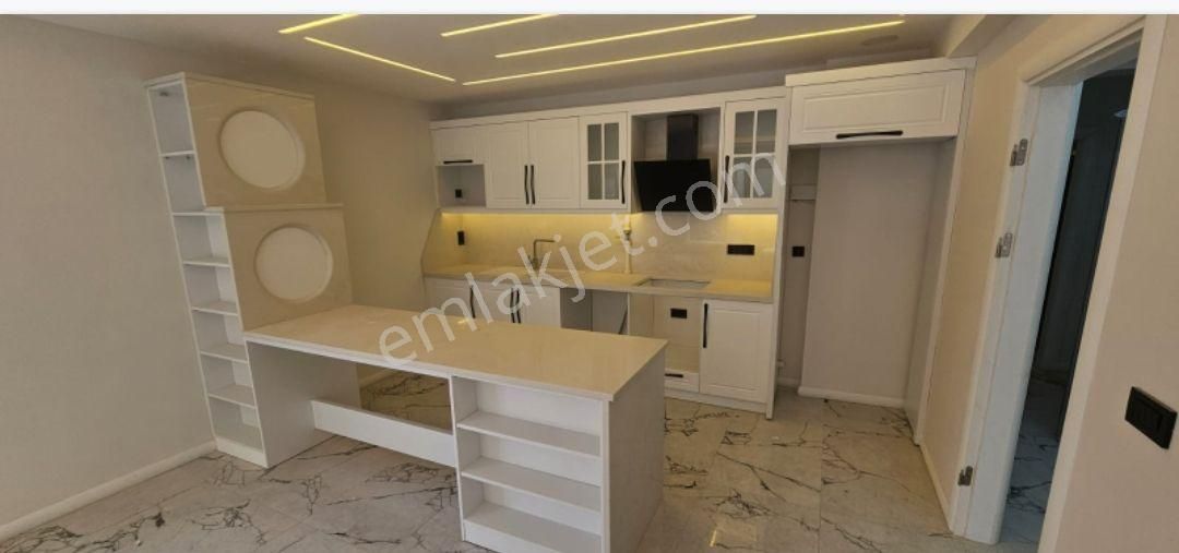 Ege Mah.de Havuzlu Kapalı Otoparklı Güvenlikli Site İçinde Satılık Sıfır Daireler - Görsel 7