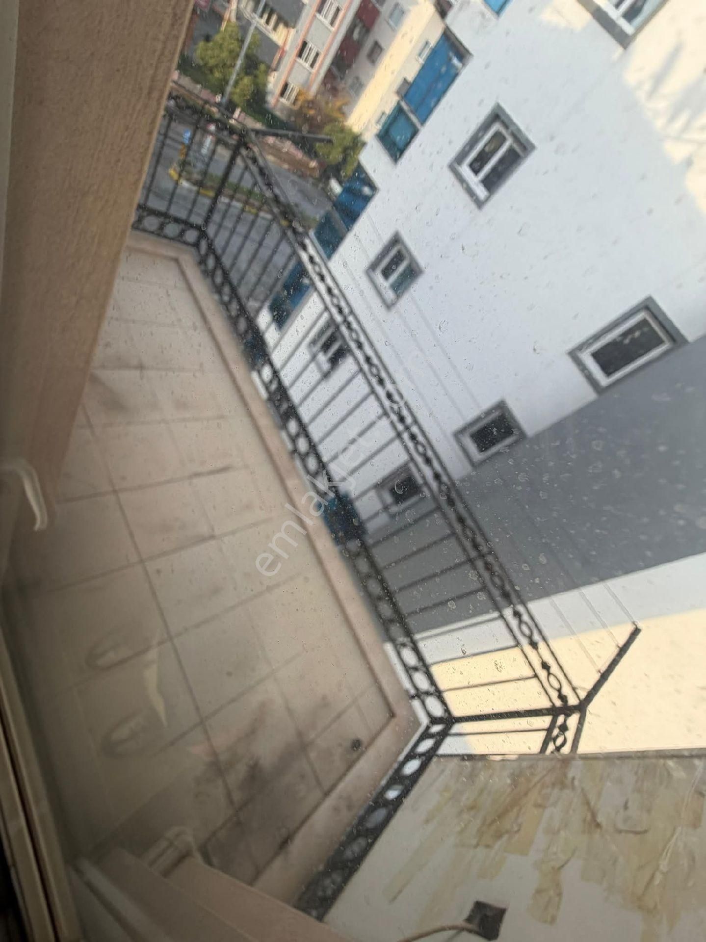 Nazilli Yeni Mahallede Cadde Üzerinde Doğalgazlı Balkonlu 3+1 Daire - Görsel 20