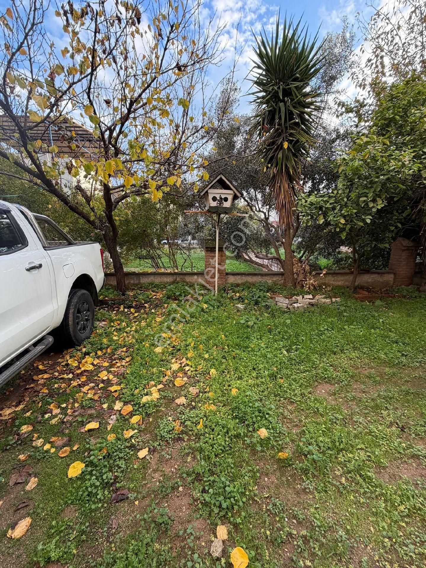 Nazilli Yeni Mahallede Cadde Üzerinde Doğalgazlı Balkonlu 3+1 Daire - Görsel 24