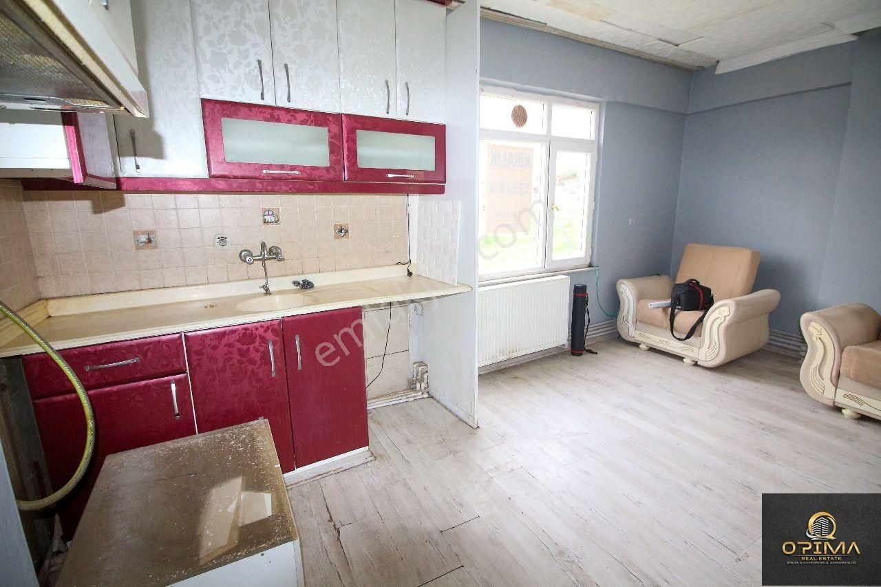 Opıma Emlaktan Atatürkte Kiralık 2+1 Boş Daire - Görsel 8