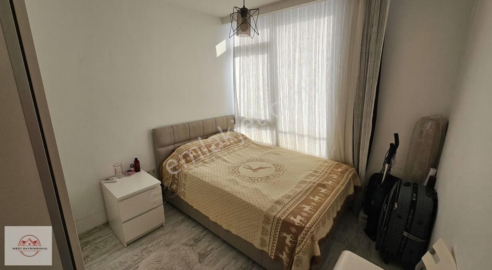 Bornova Sanayi Metro Yakını Eşyalı Kiralık 1+1 Daire - Görsel 6