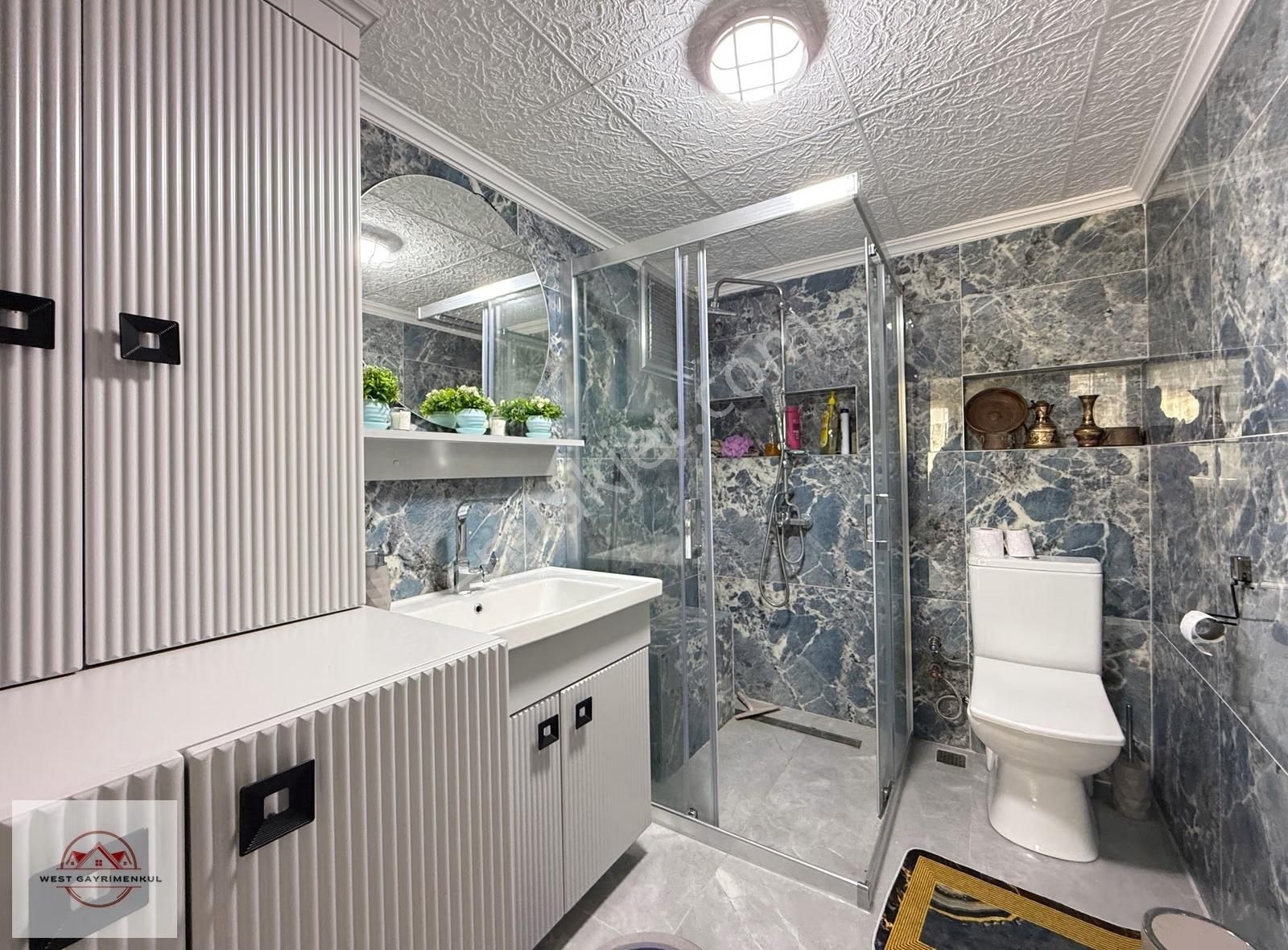 Bayraklıda Cd Üzeri Satılık 150m² Full Tadilatlı 3+1 Daire - Görsel 19