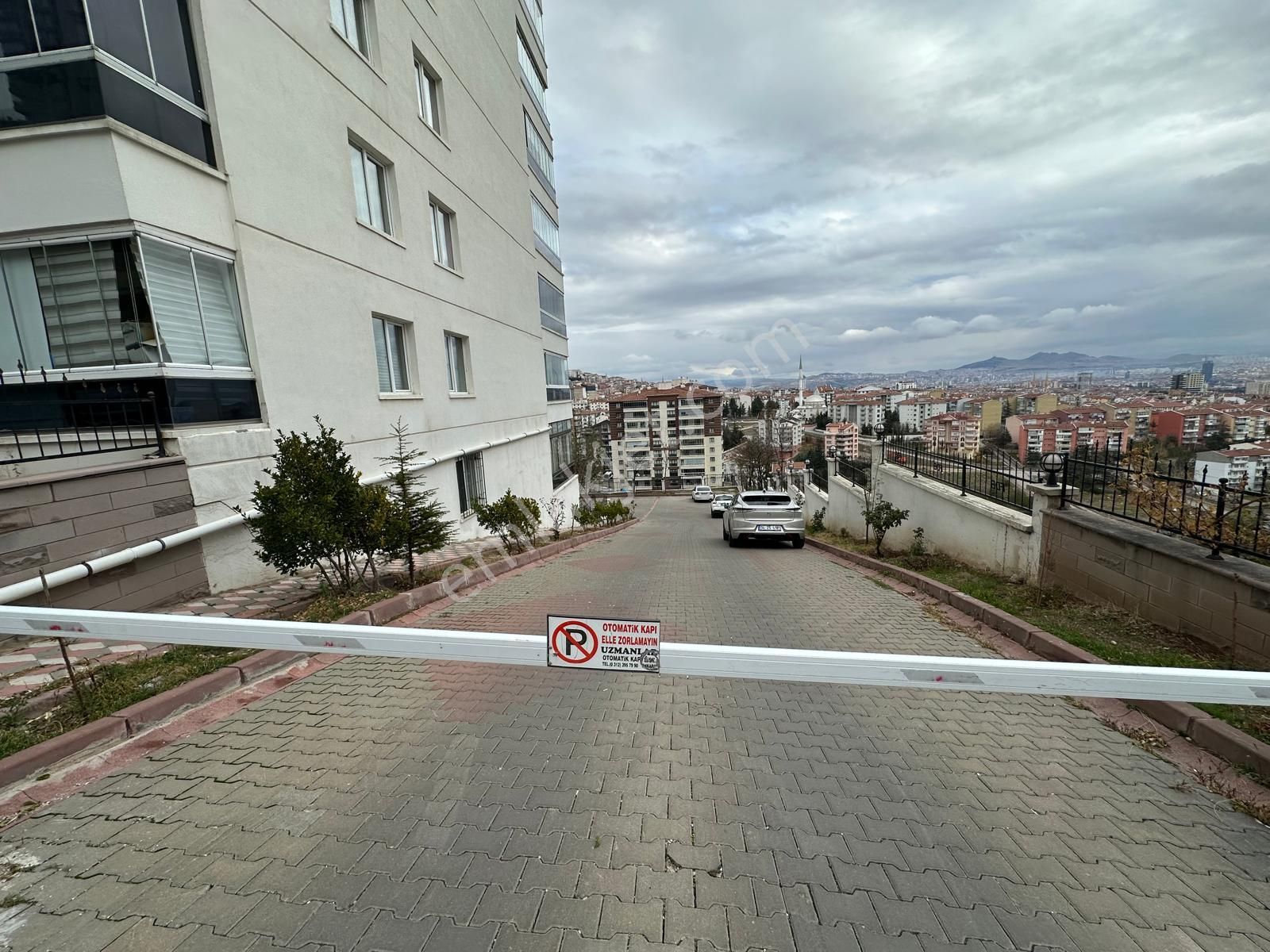 Relax'tan Şehir Hast.ve Antarese 2km Mesafe De Manzaralı 210 M2 - Görsel 2
