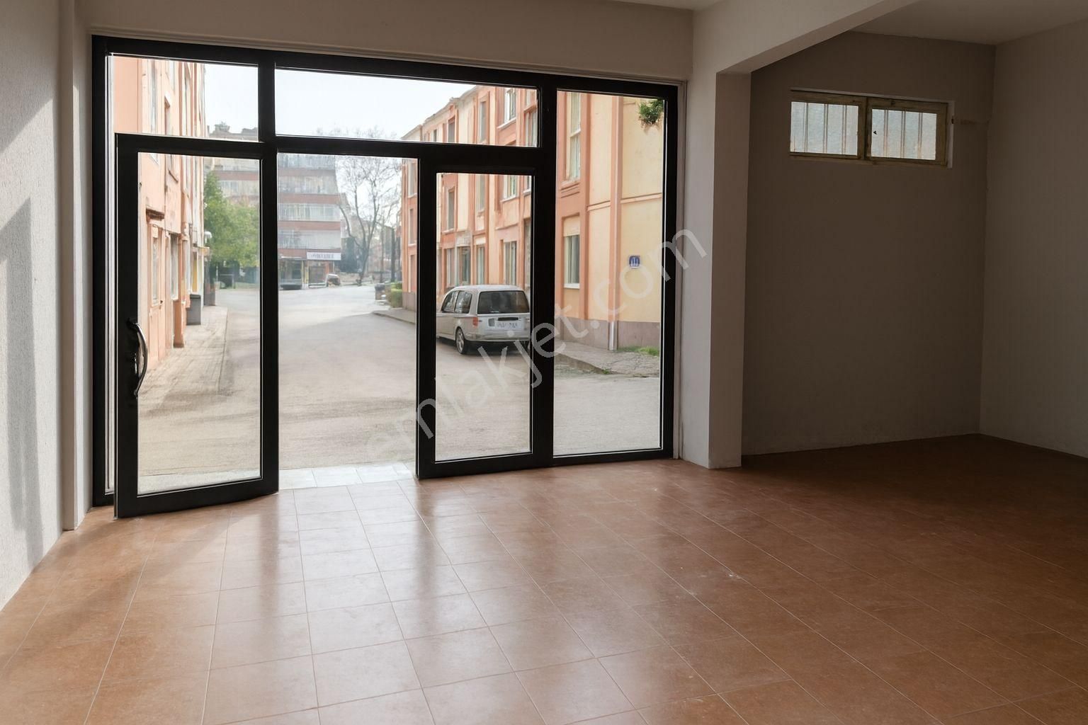 Çok Amaçlı Kullanılabilecek 100m2 Satılık Dükkan Depo İşyeri - Görsel 3