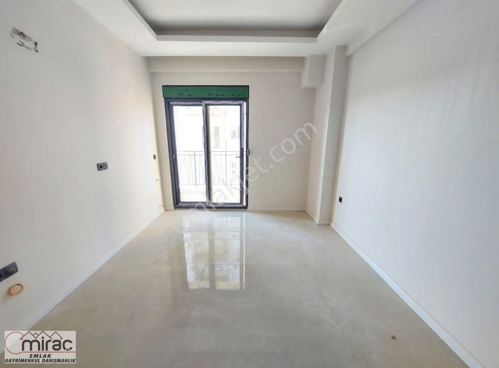 Üniversiteye Yakın 1+1 Arakat Asansörlü Sıfır Daire - Görsel 9