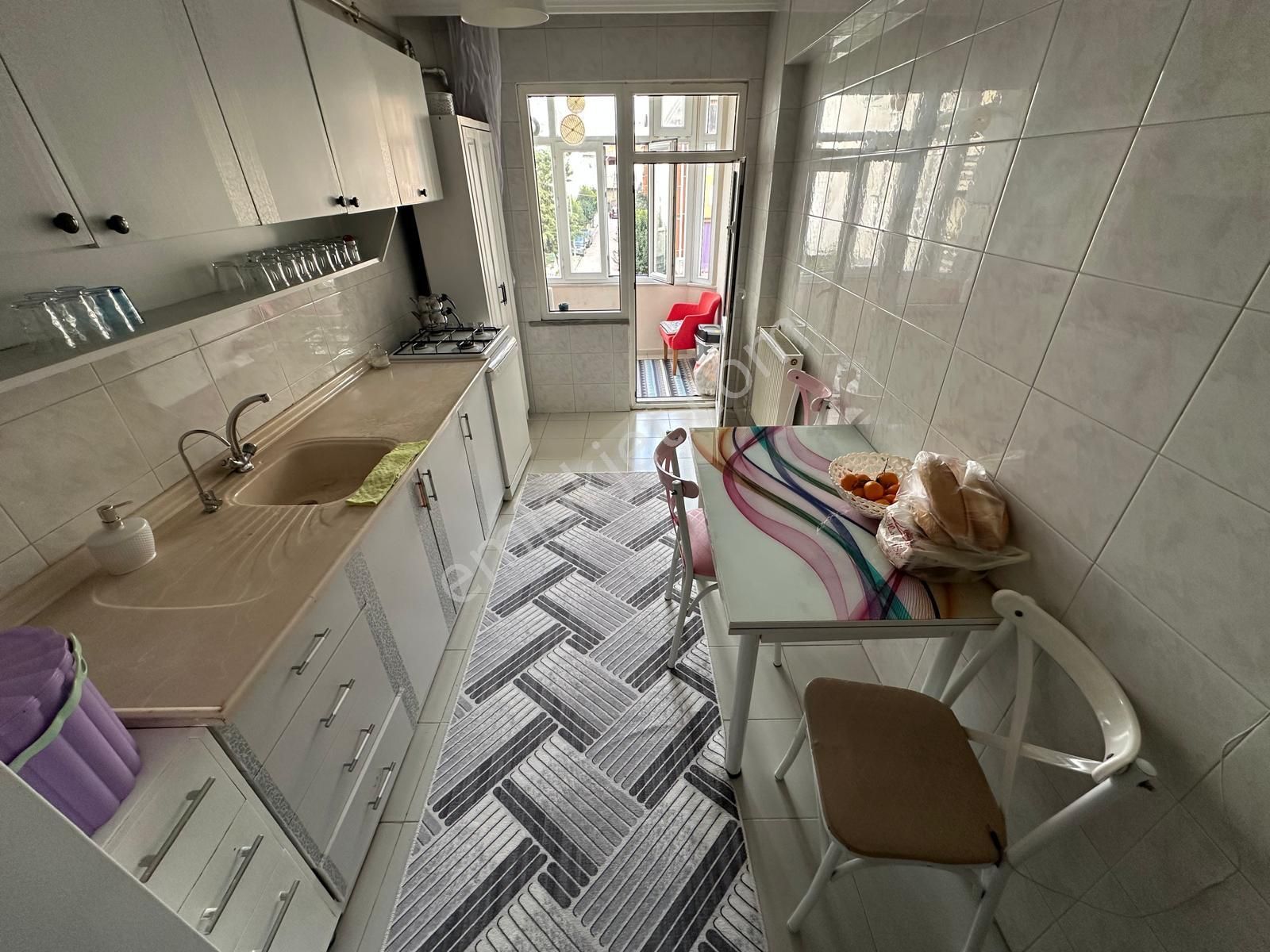 Avcılar Cihangir'de Kaymakamlığına Yakın 2+1 Ara Kat Daire - Görsel 9