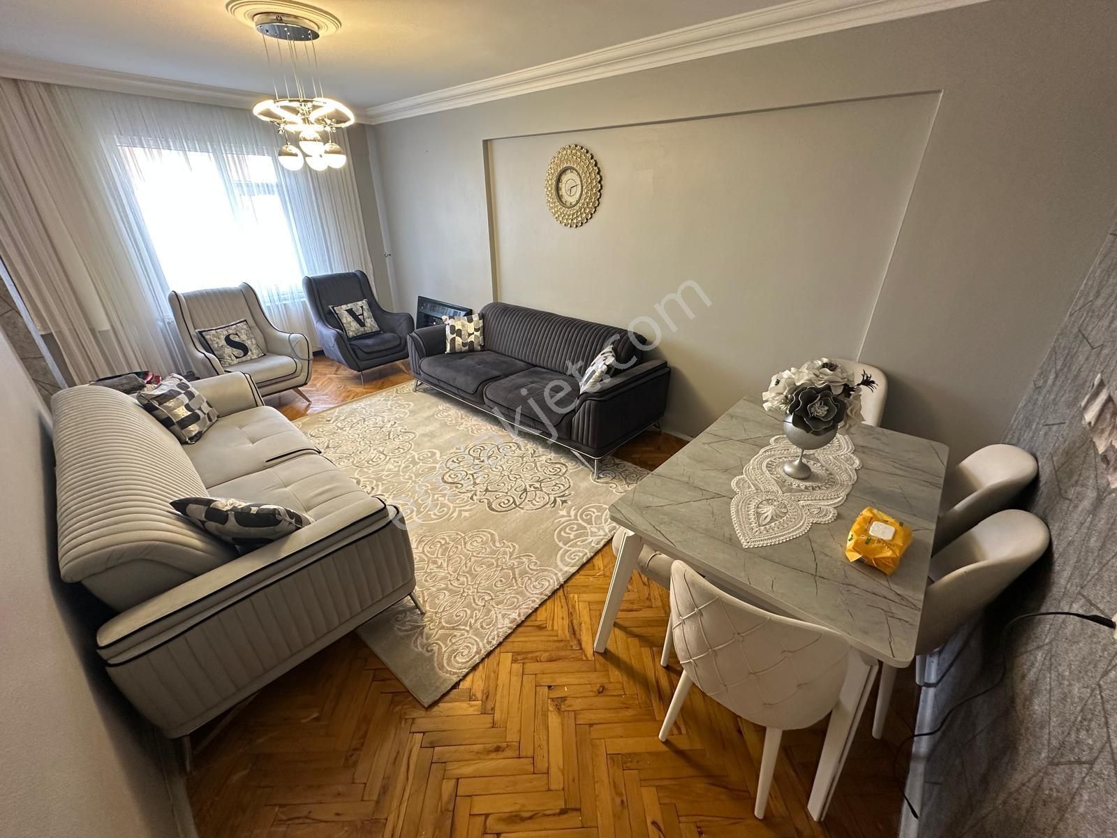 Avcılar Cihangir'de Kaymakamlığına Yakın 2+1 Ara Kat Daire - Görsel 3