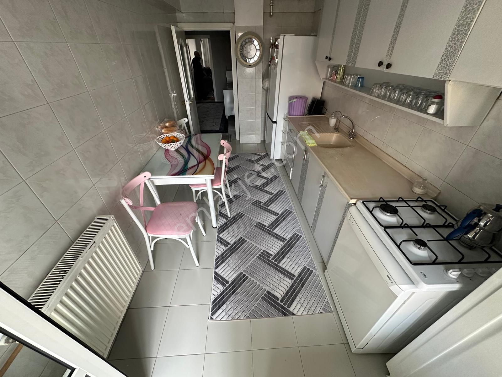 Avcılar Cihangir'de Kaymakamlığına Yakın 2+1 Ara Kat Daire - Görsel 11