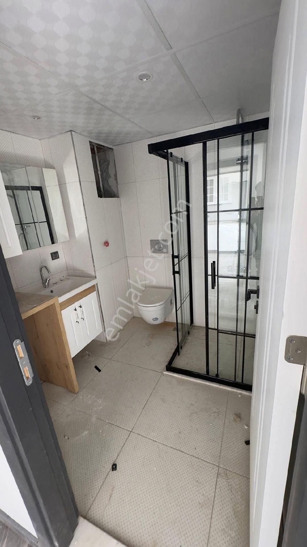 Aydın Nazilli Pınarbaşı Mahallesi'nde 120 M2 Yerden Isıtma 3 Katlı Binanın 1. Katı satılık Daire - Görsel 10