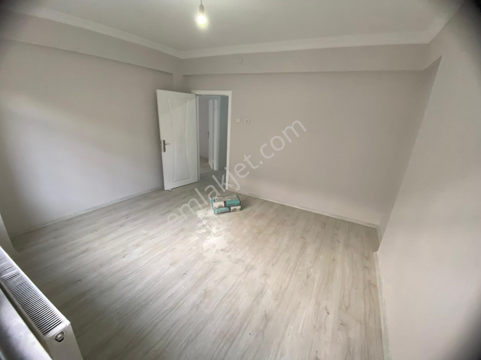 Furkan Emlaktan Rasathane Mh. 2+1 2.kat 120m2 3 Balkonlu İçi Full Yapılı Satılık Arakat Fırsat Daire - Görsel 6
