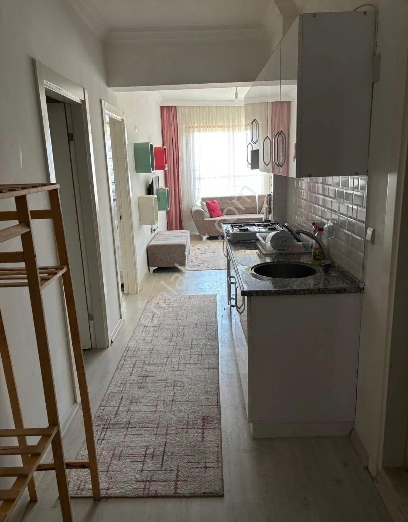 Aydın Nazilli Dumlupınar Mahallesinde • Eşyalı • Kiracılı 2+1 Satılık Daire - Görsel 2