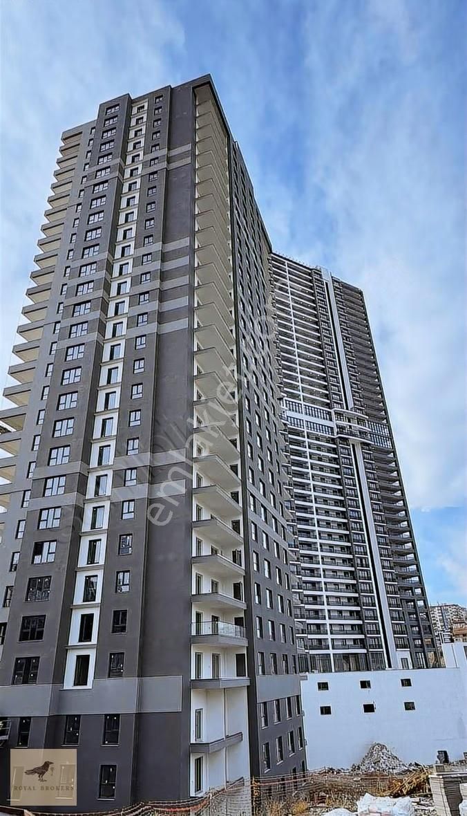 Yukarı Dikmen-natura Yıldız Projesinde Satılık 2+1 Daire