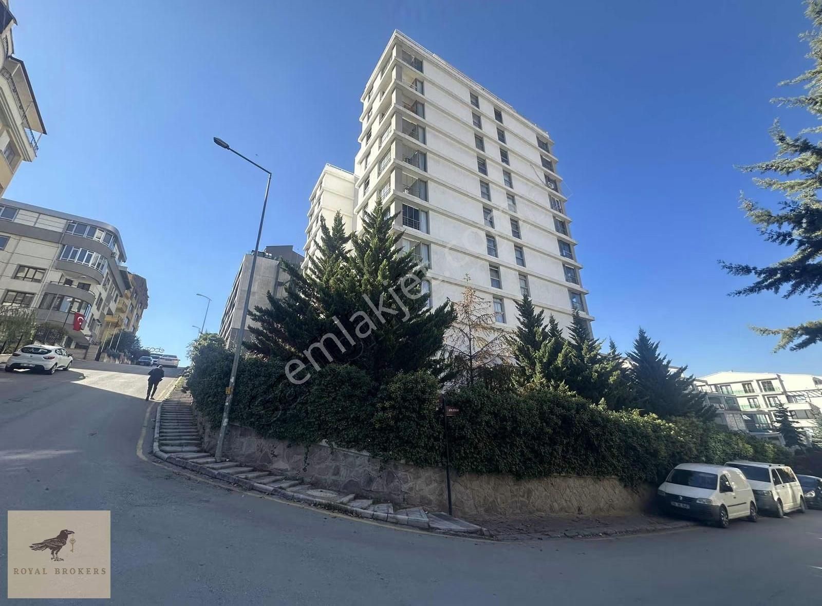 Kiralık,hilal'de Site İçerisinde Eşyalı 1+1 Ara Kat - Görsel 13