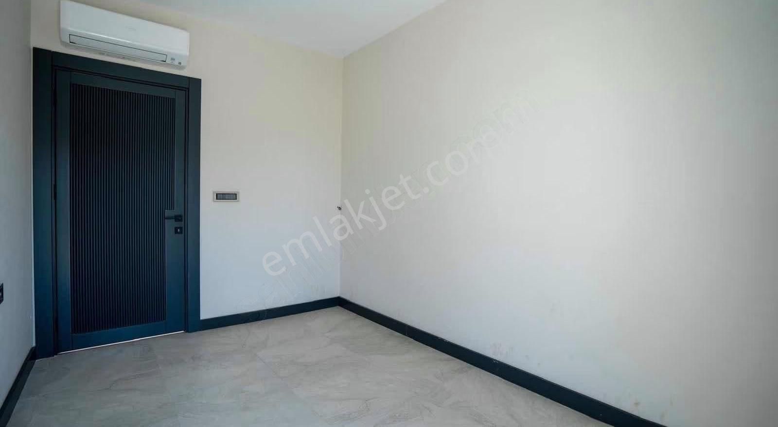 Antalya Döşemealtı 4+1 Satılık Villa - Görsel 2