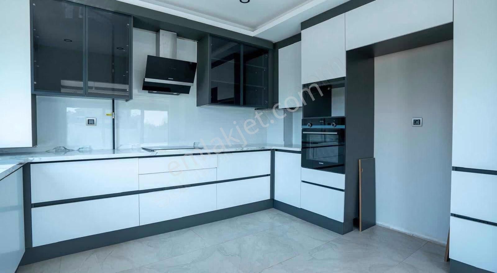 Antalya Döşemealtı 4+1 Satılık Villa - Görsel 15