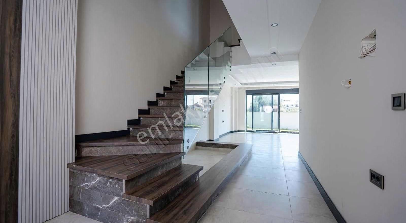 Antalya Döşemealtı 4+1 Satılık Villa - Görsel 16