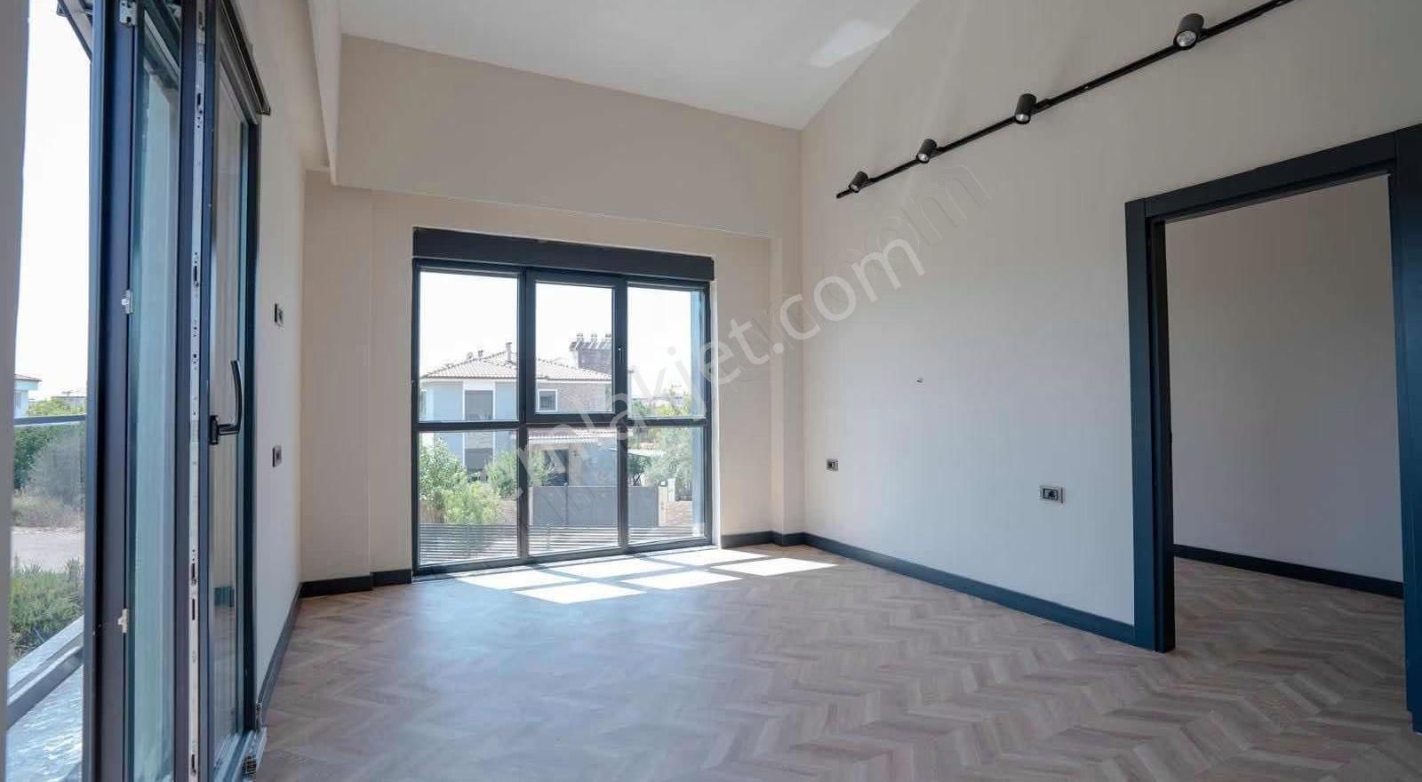 Antalya Döşemealtı 4+1 Satılık Villa - Görsel 22