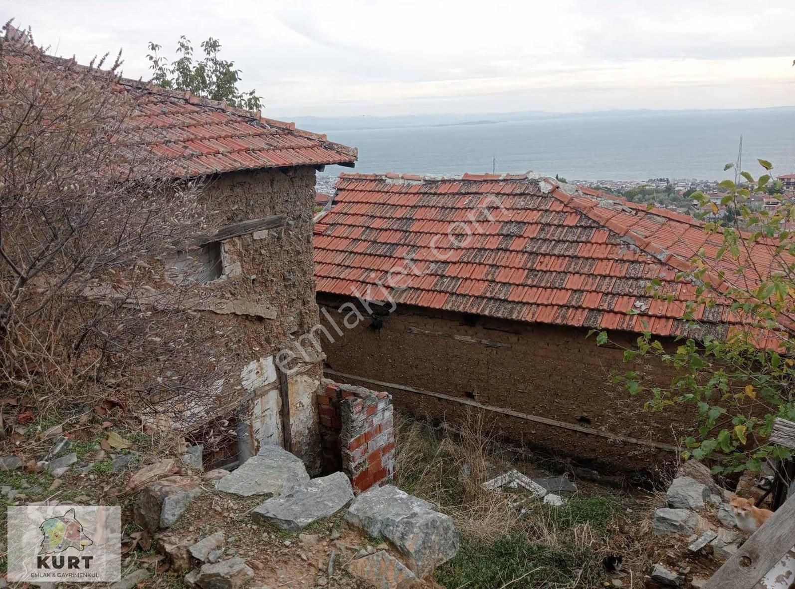 Kurt Gayrimenkul'den Altınoluk 'ta Deniz Manzaralı Müstakil Ev