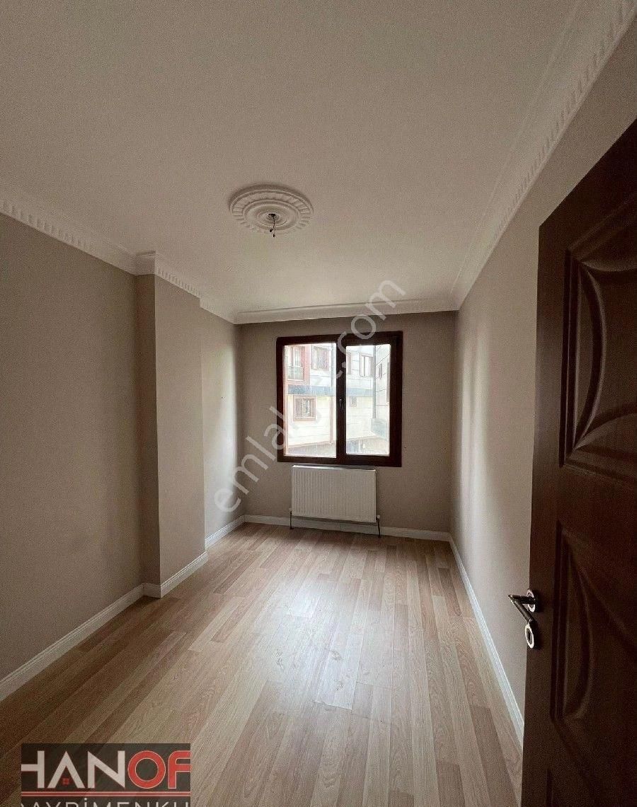 Beylikdüzü Sahil Mahallesi'nde 2+1 Ara Kat Butik Site İçerisinde Satılık Daire - Görsel 4