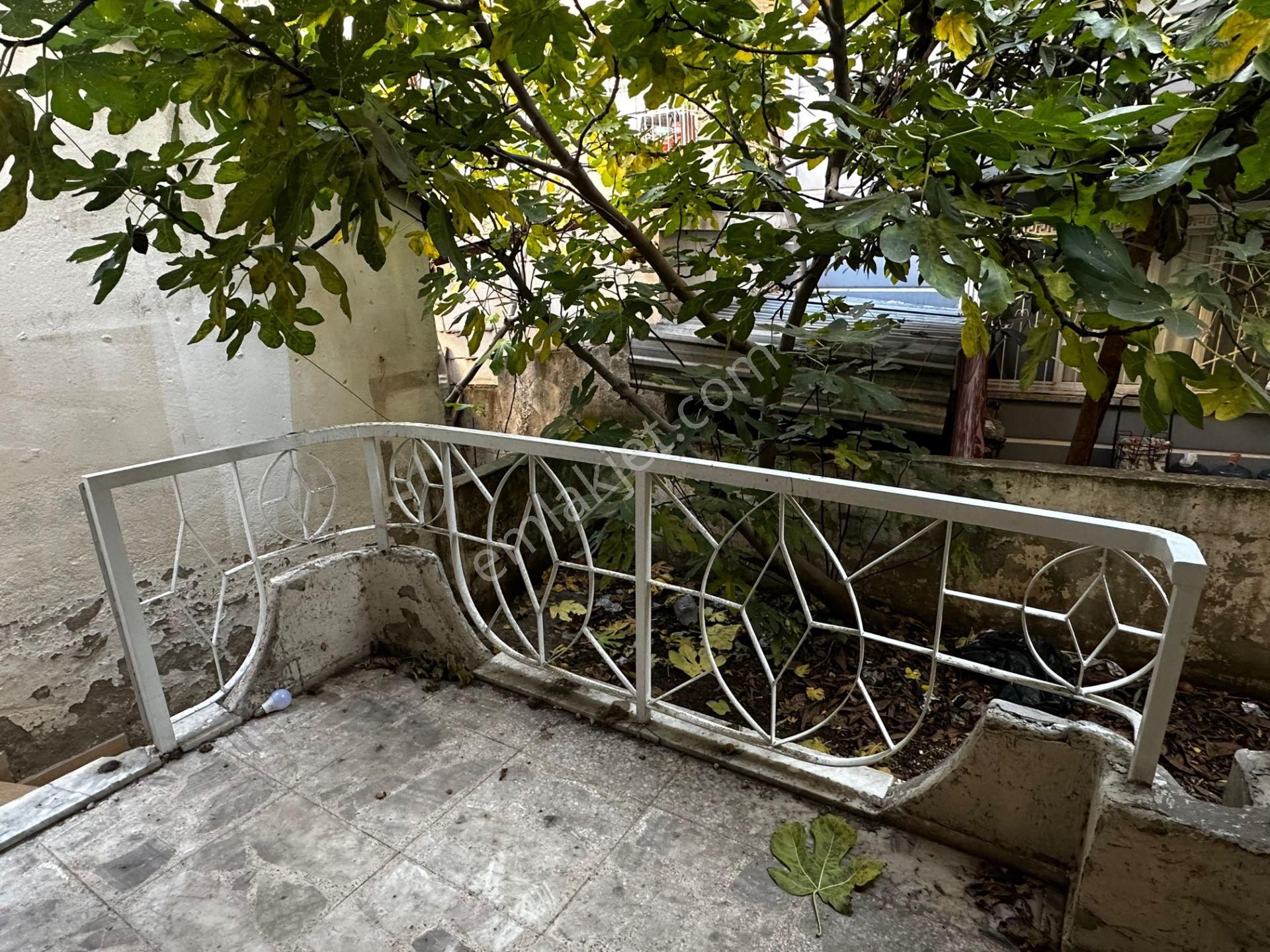 Turpa Konumev Gayrimenkul'den Karabağlar Selvili'de Kiralık Daire 3+1 - Görsel 13