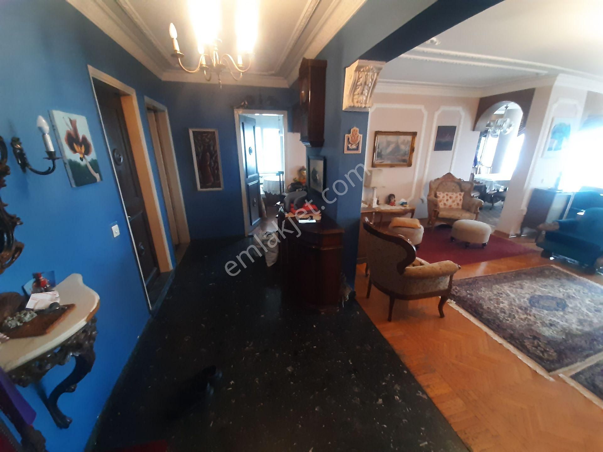 Konak Hatay Hakimevlerinde 3+1 Muhteşem Deniz Manzaralı Satılık Daire - Görsel 35