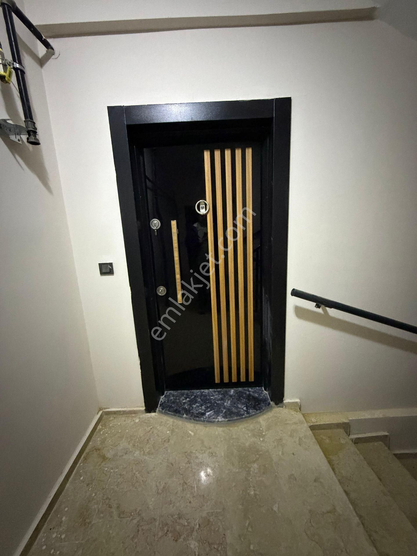 Nazilli Yeni Mahallede 2+1 Yerden Isıtmalı Satılık Daire - Görsel 2