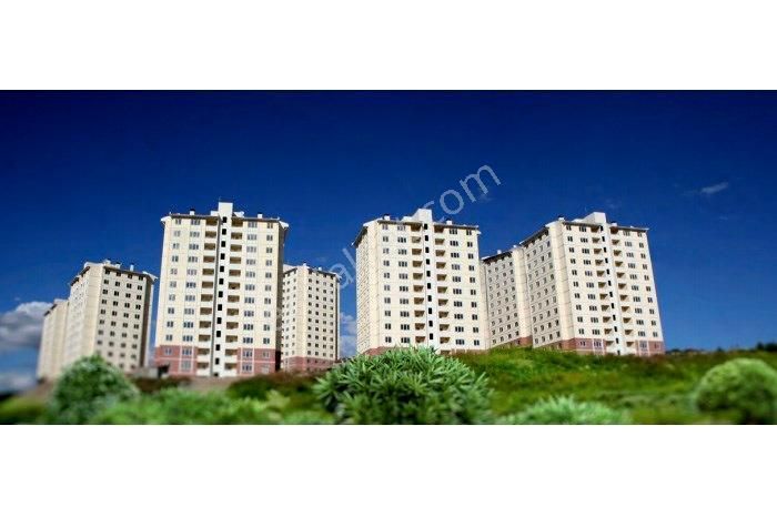 Ahi Mesut Simge Şehir Sitesinde Ferah 3+1 Aile Dairesi