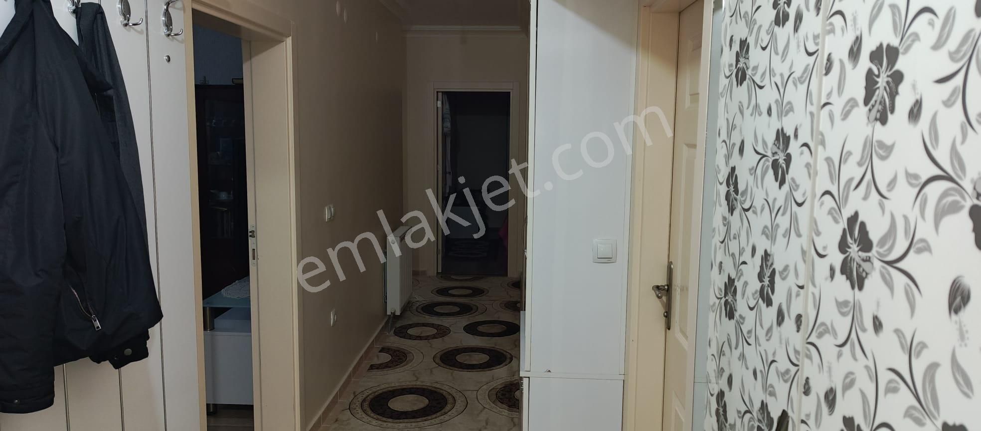 Ahi Mesut Simge Şehir Sitesinde Ferah 3+1 Aile Dairesi - Görsel 13