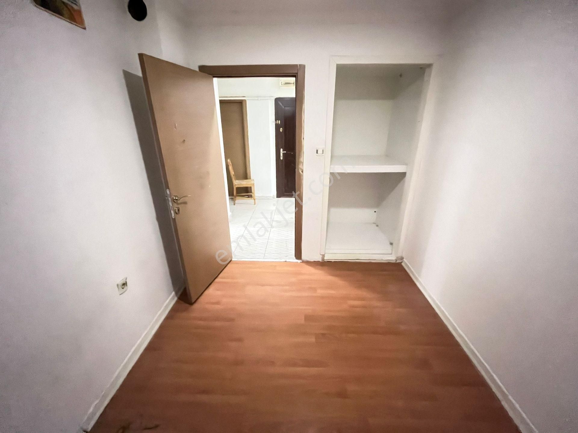 F. Korutürk Mah. Natoyolu Cadde 1 Bina Ful+full Geniş Yapılı 3+1 - Görsel 22