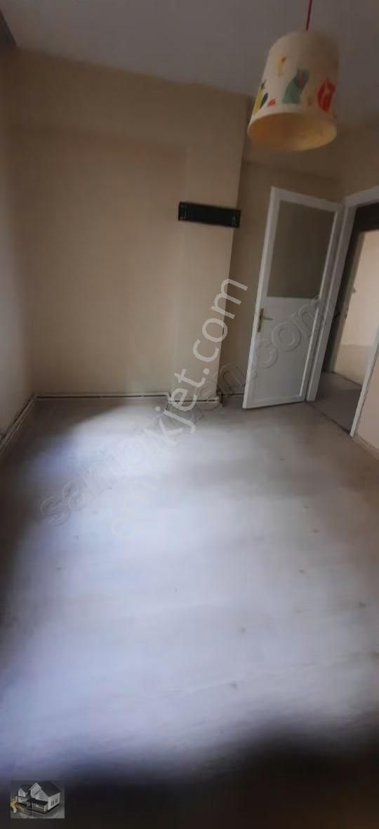 Eyüp İslambey Caddesi Üzerinde Kiralık 2+1 1.kat Daire - Görsel 10