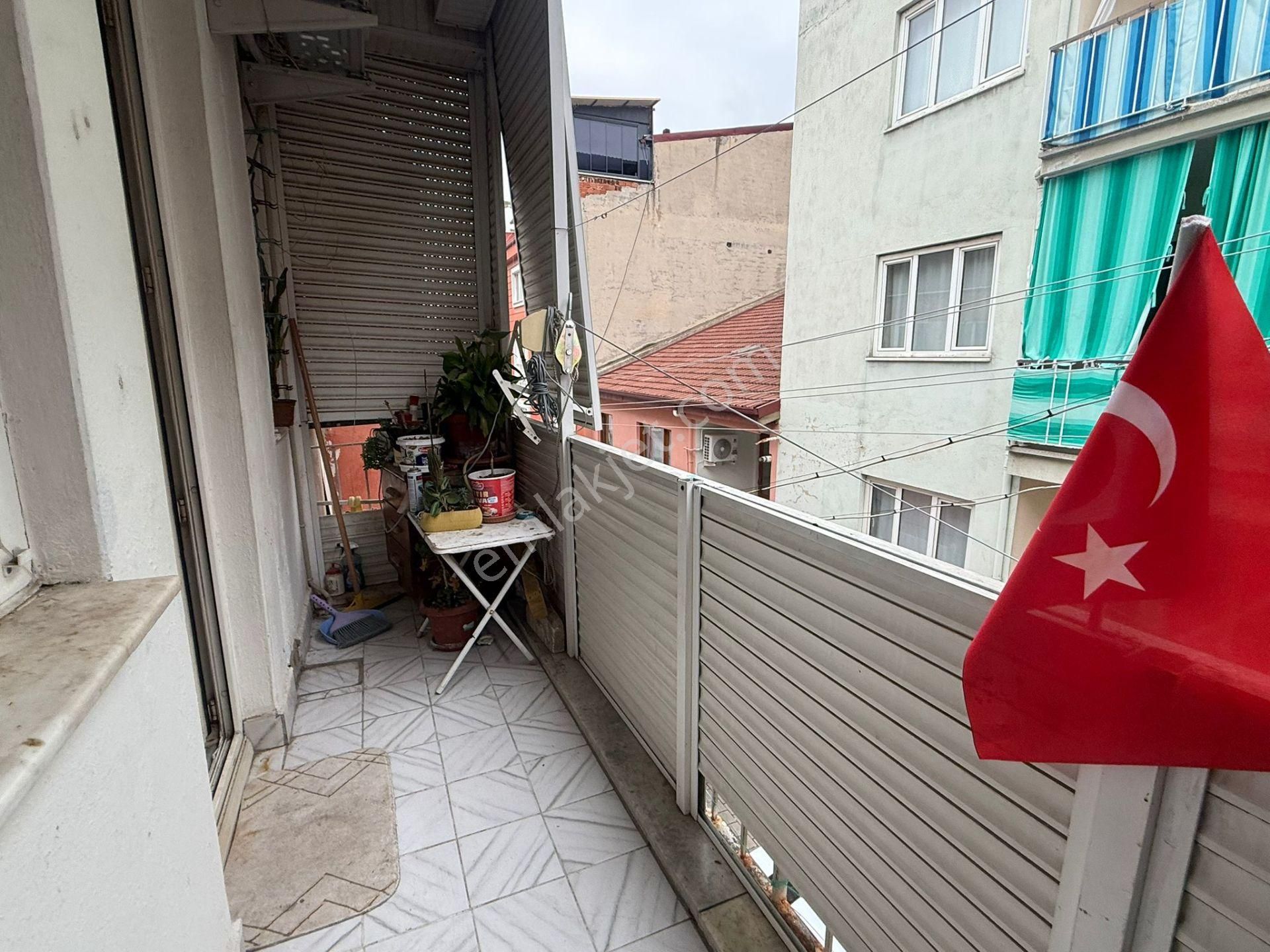 Binyapı'dan Kıbrıs Şehitler Diş Hast. Mevkii 2+1 Satılık Daire ! - Görsel 2