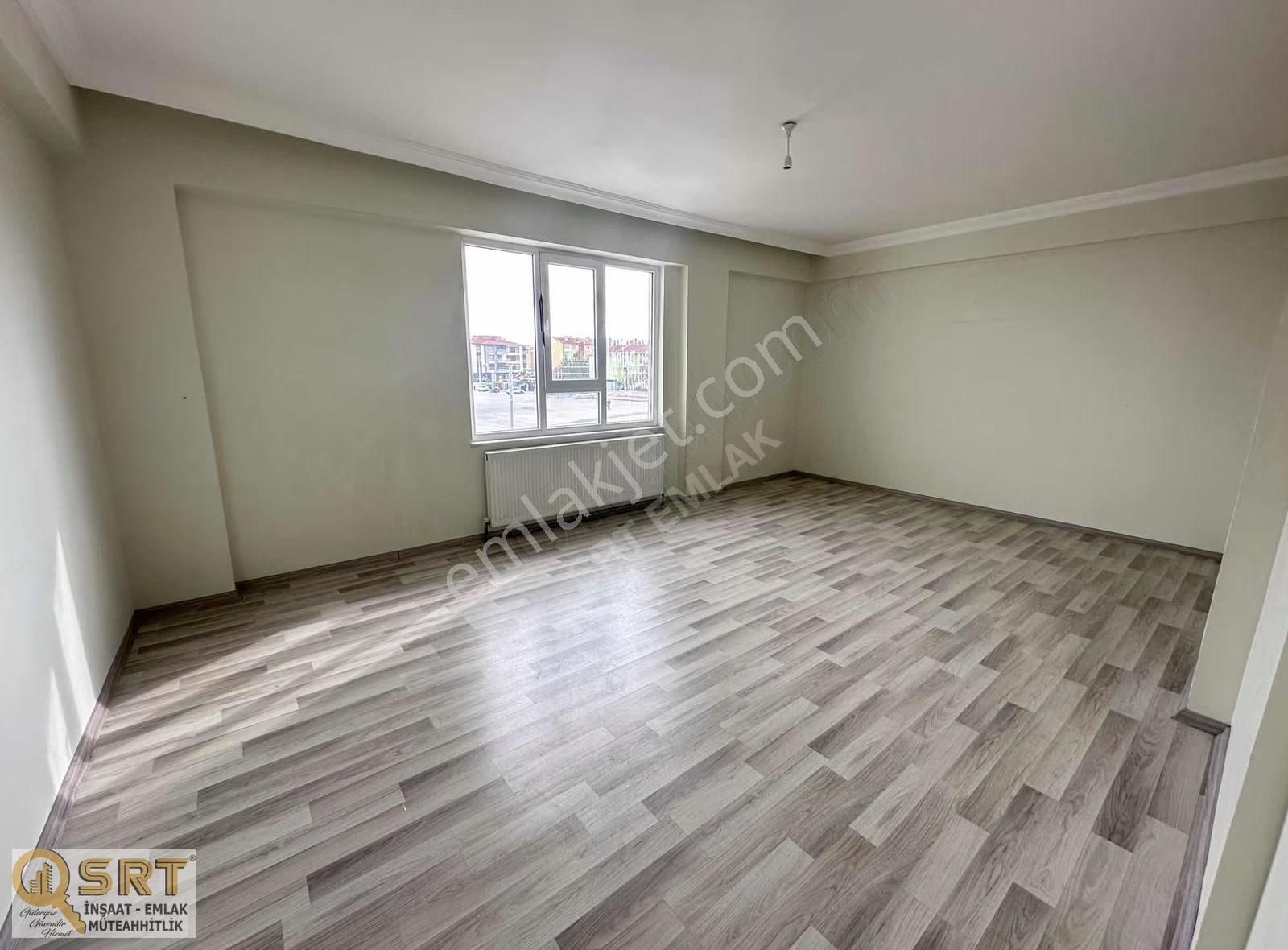 Kelebekler Vadisi Yakını 3+1 Daire - Görsel 27