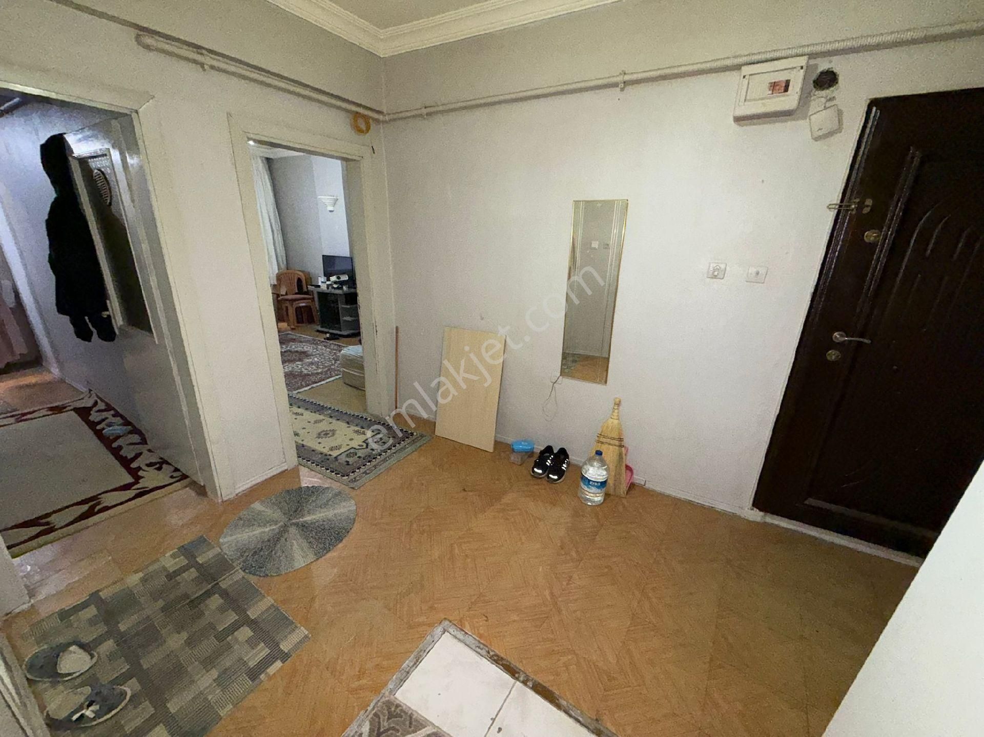 Gaziosmanpaşa Bağlarbaşı Mahallesi Kelepir Daire - Görsel 9