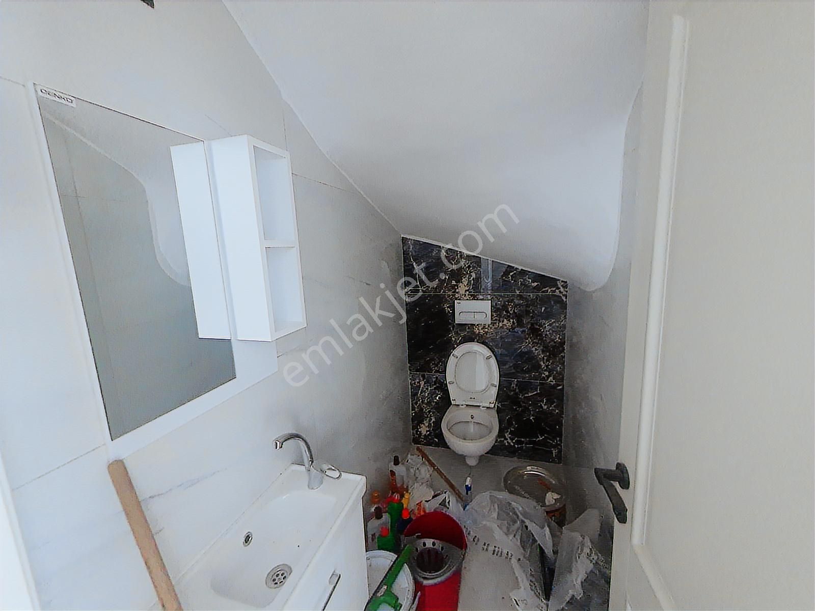 Rw Nefes'ten Bahçelievler'de Muhteşem 4+1 Tripleks Villa - Görsel 15