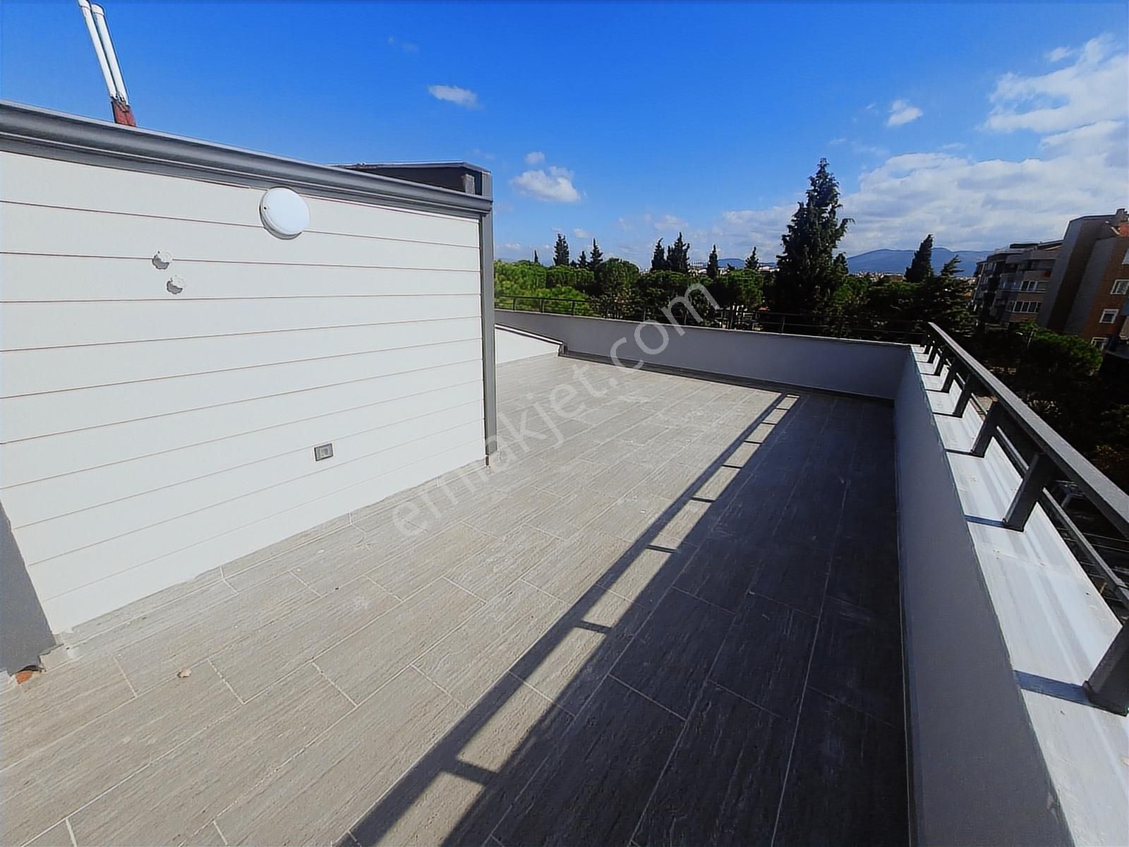 Rw Nefes'ten Bahçelievler'de Muhteşem 4+1 Tripleks Villa - Görsel 17