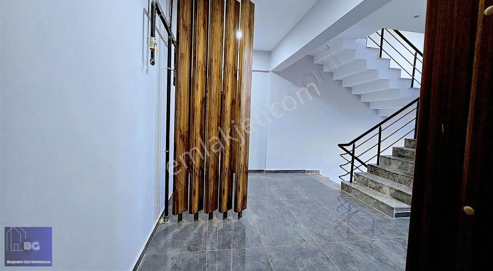 Başkent'ten Yenişafak'ta 3,5+1 160 M2 Hem De 1,87 Kredi Oranıyla