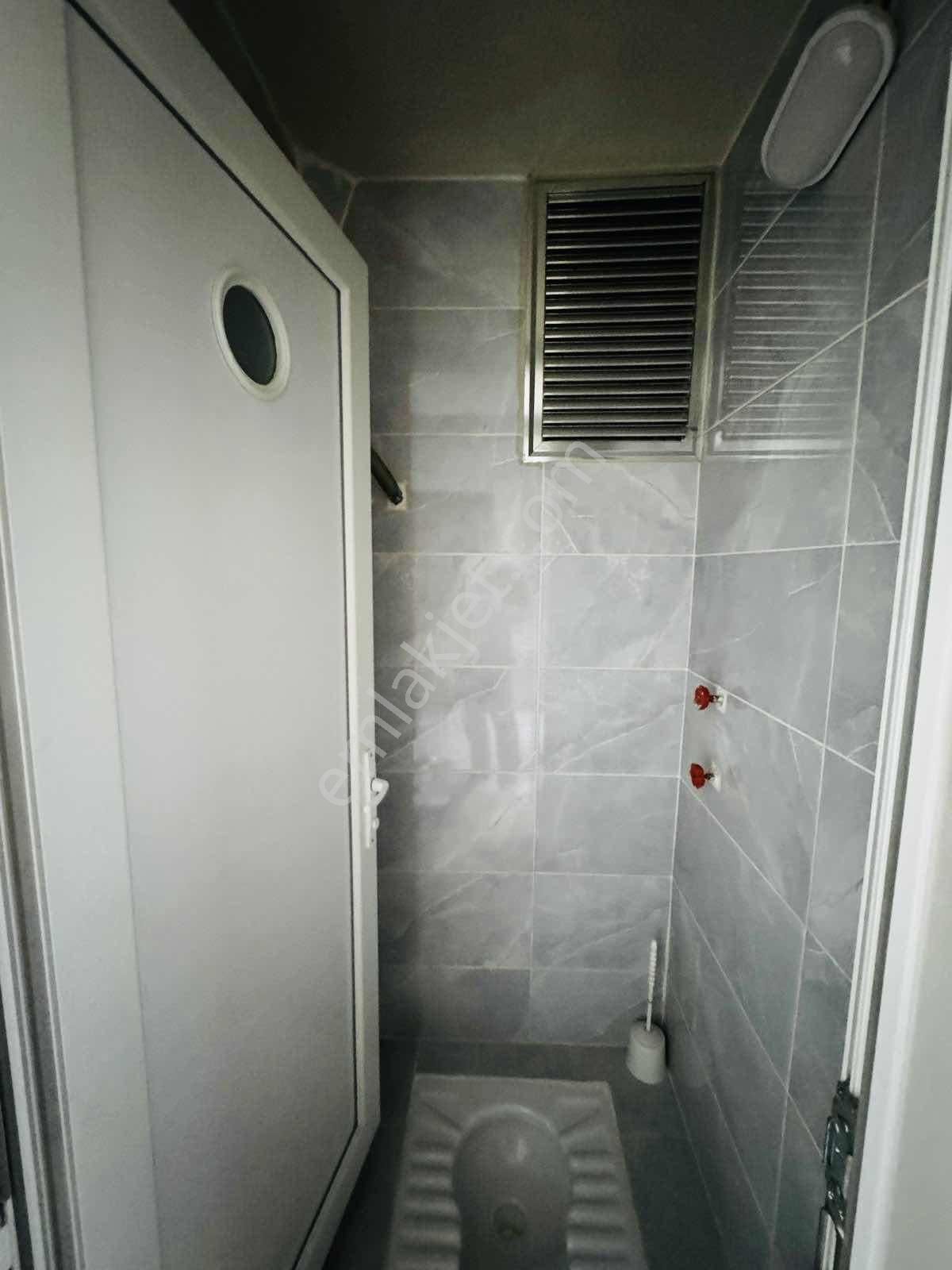 Sahil Ve Tramvay Yak. 2+1 100 M2 Arakat Deniz Manzaralı Daire - Görsel 4