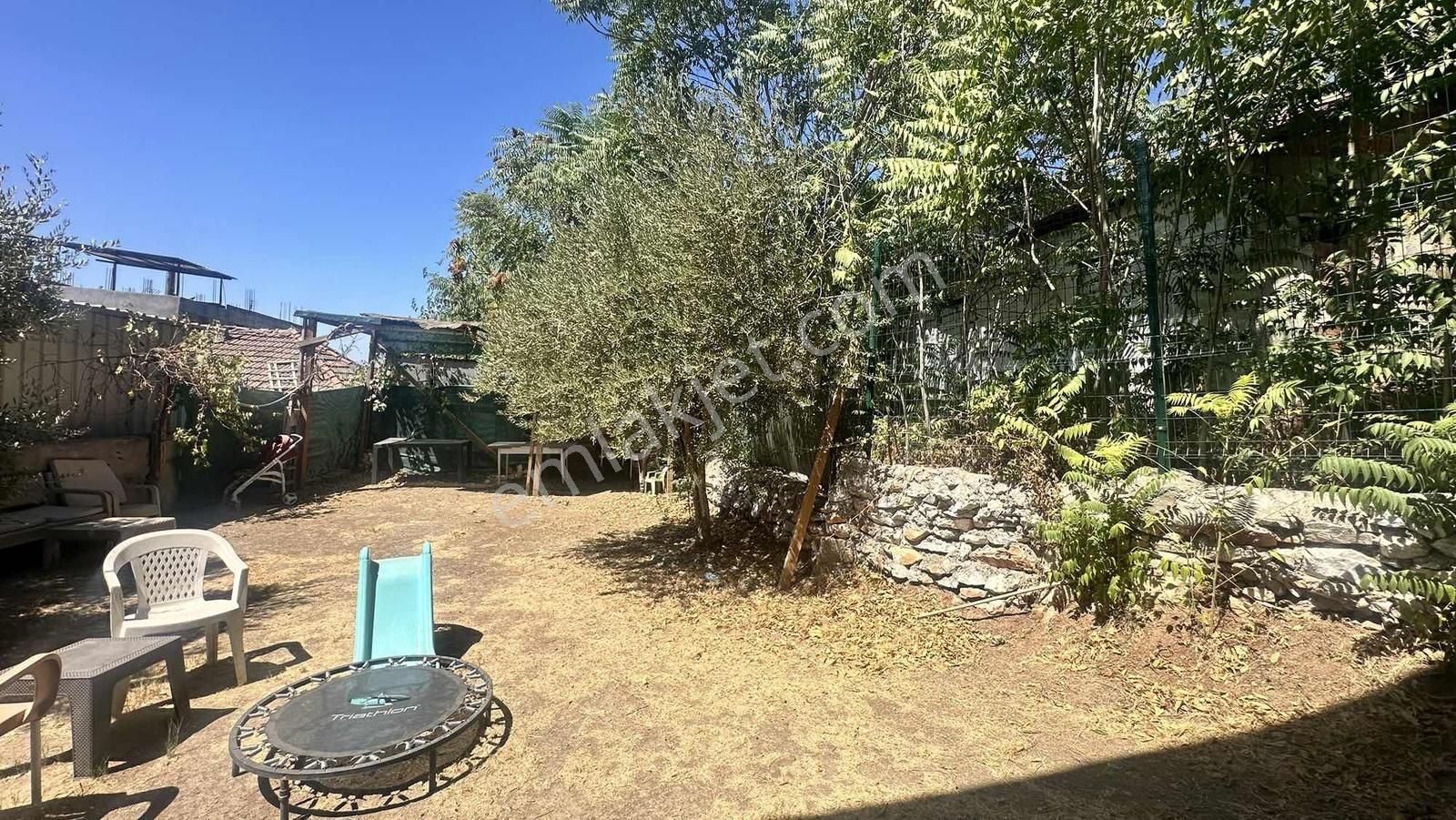 Turyap'tan Kuşçuburun'da Müstakil Tek Tapu 3+1 Ev Ve Bahçe - Görsel 17