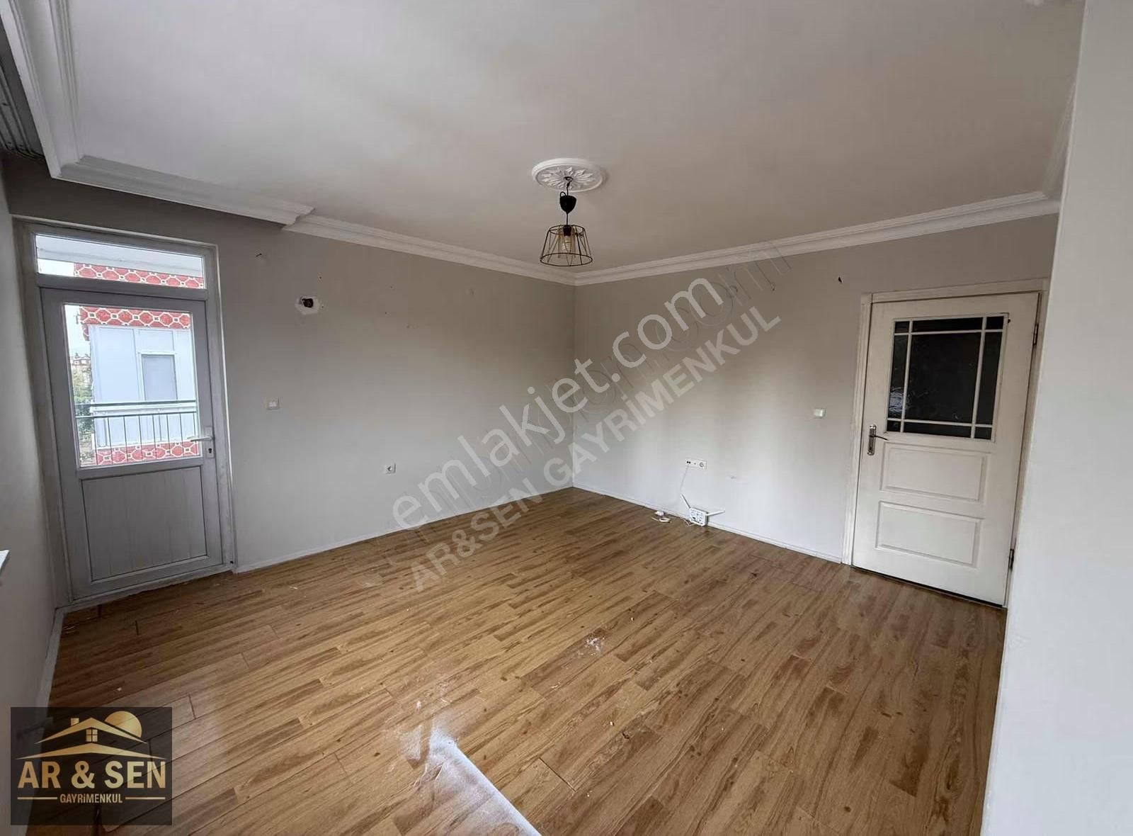 Kepez Yeniemek Mah Cadde Üstü 3+1 Katta Kiralık Daire - Görsel 24