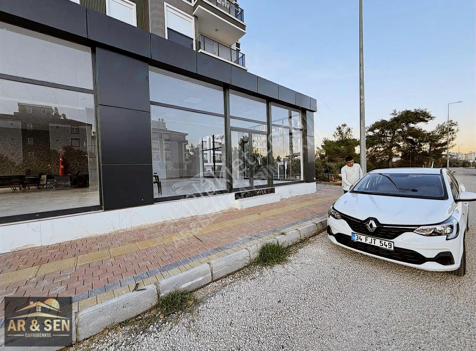 Kepez Aktoprak Mah Cadde Üstü 121m2 Geniş Kiralık Dükkan