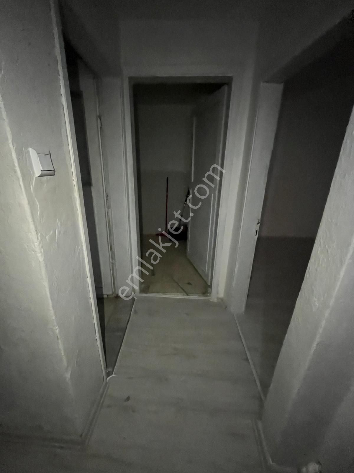 Grv Emlak'tan Pazar Pazarı Üst Sokağnda Kiralık 2+1 80m2 Y.giriş Daire - Görsel 15