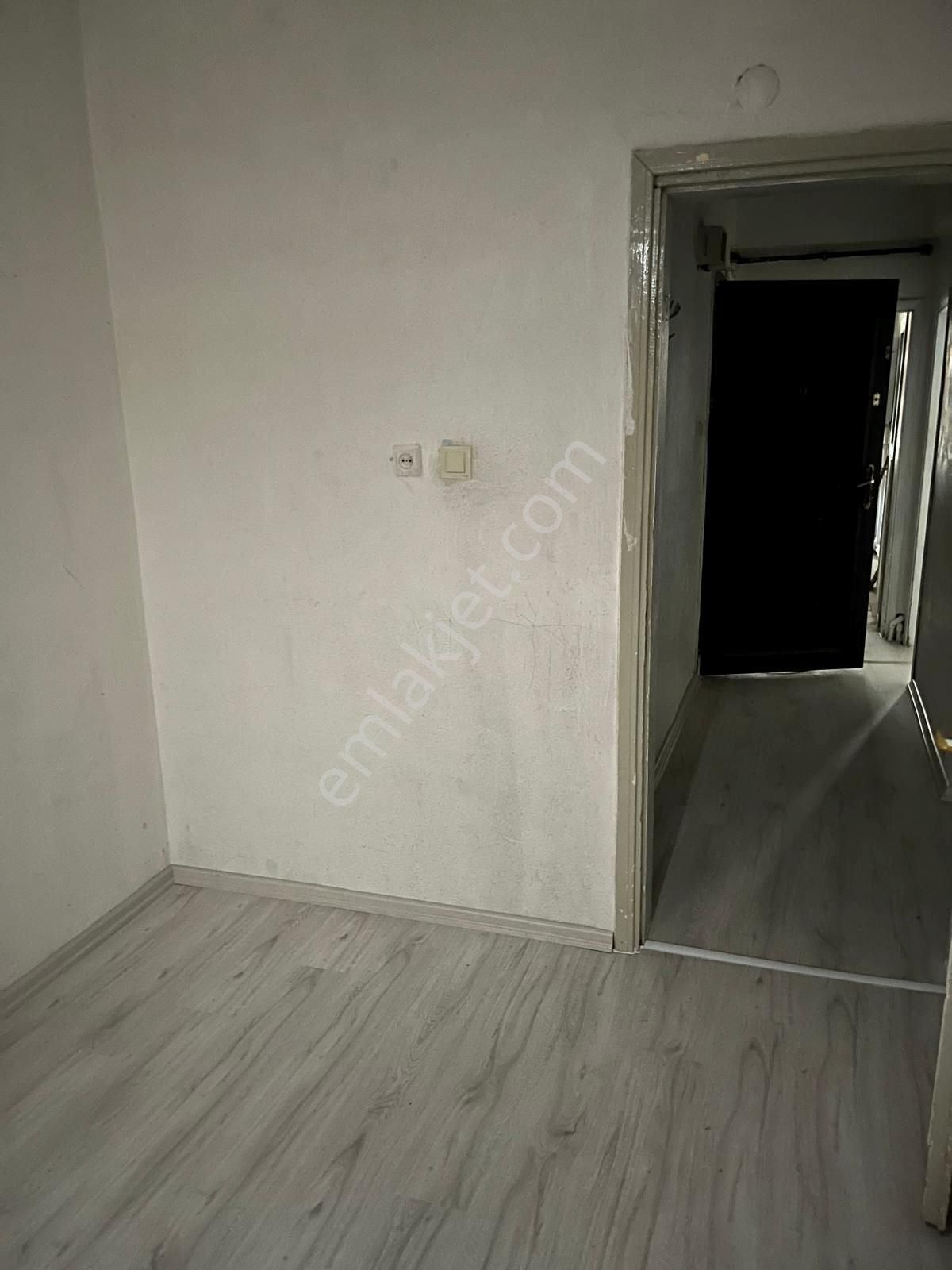 Grv Emlak'tan Pazar Pazarı Üst Sokağnda Kiralık 2+1 80m2 Y.giriş Daire - Görsel 8