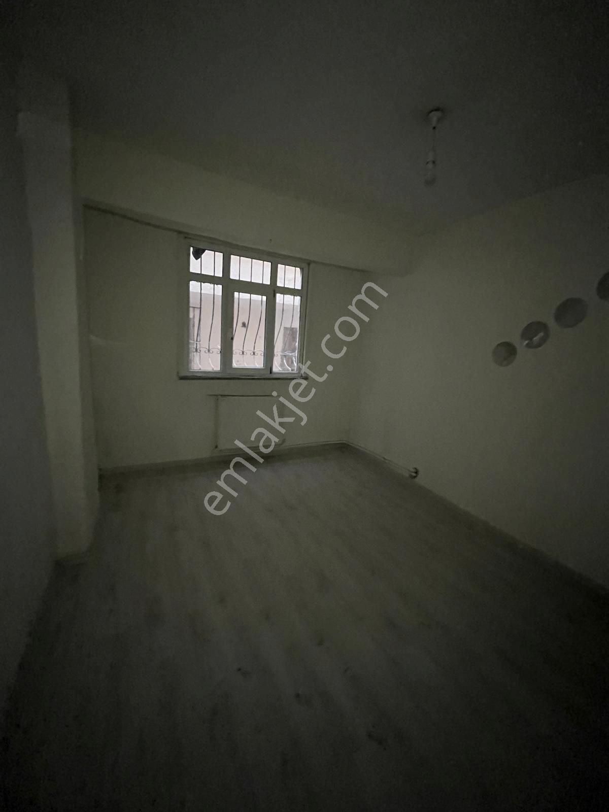 Grv Emlak'tan Pazar Pazarı Üst Sokağnda Kiralık 2+1 80m2 Y.giriş Daire - Görsel 17